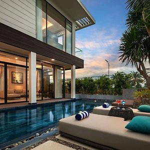 Wyndham Grand Kn Paradise Cam Ranh